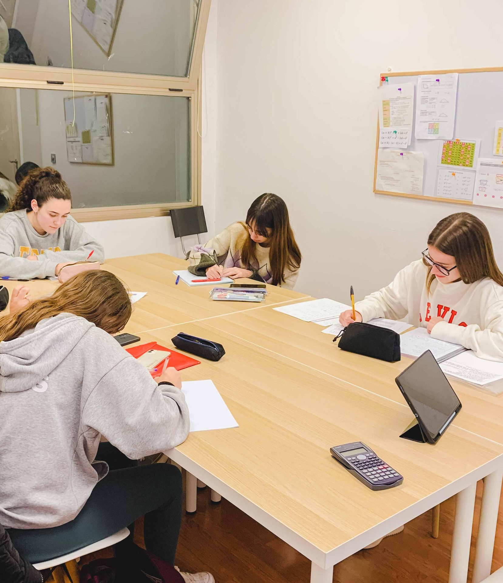 BACHILLERATO scaled 7